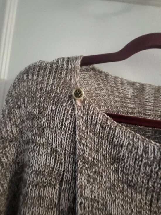 NWOT Cozy Chunky Marled Knit Poncho Sweater – Oversized Sleeve – One Size/Larg - Picture 2 of 5